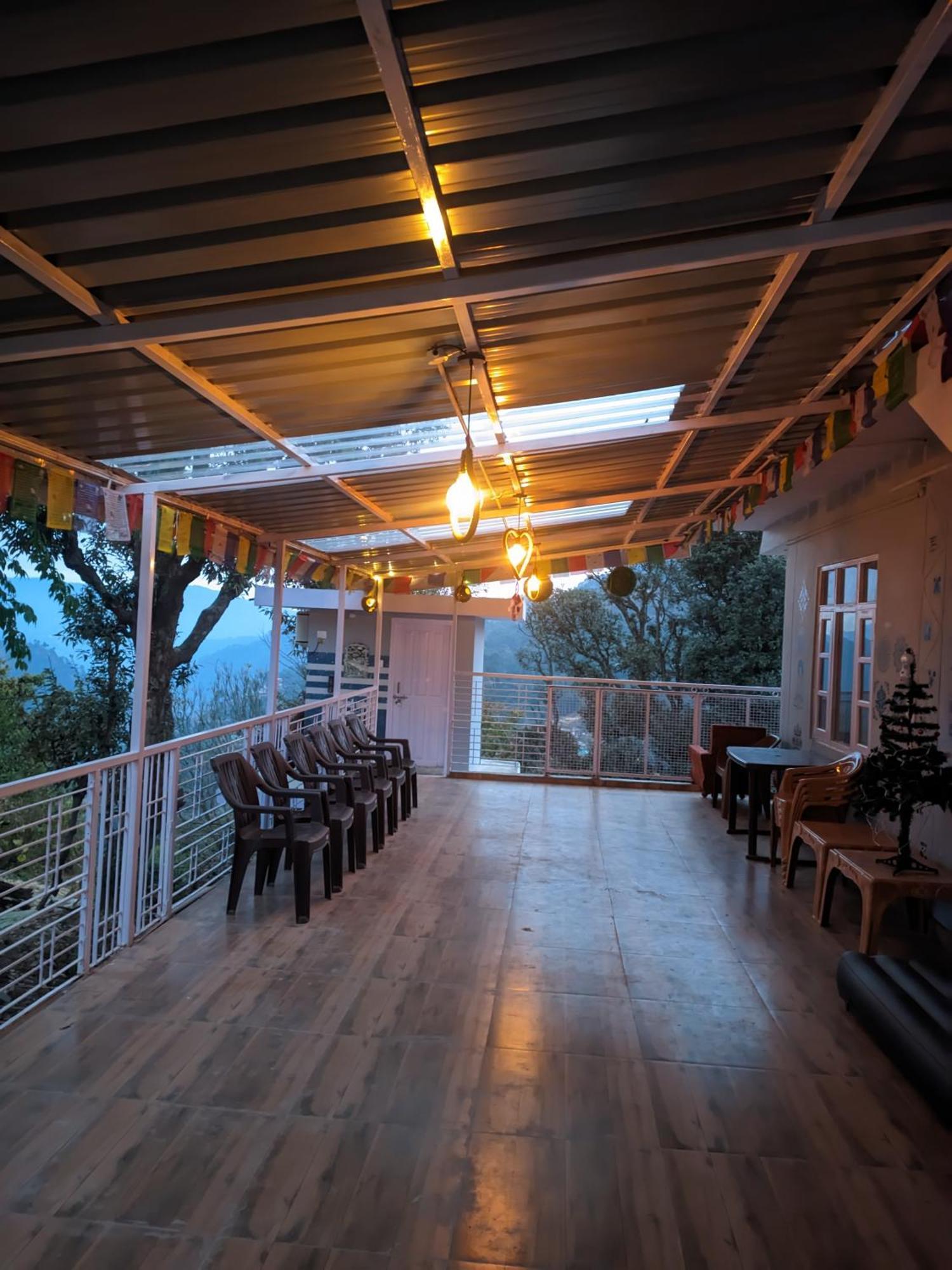 The City Escape Farmstay Shimla Exterior foto